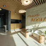 Daire Polanki Aqua Stylowy Z Basenem By Renters *