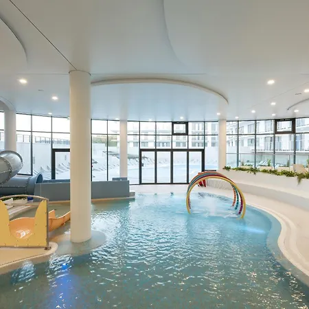 Apartment Polanki Aqua Stylowy 300 M Od Plazy By Renters *