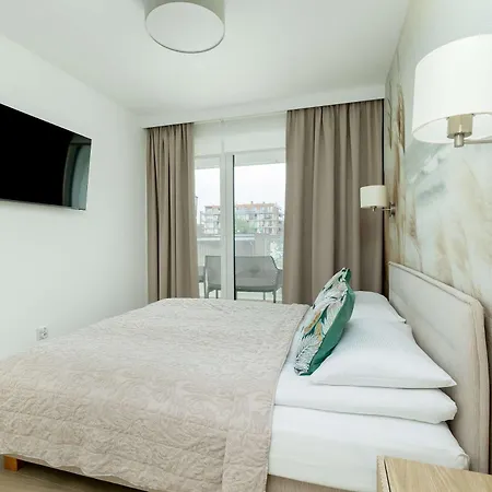 Daire Polanki Aqua Stylowy Z Basenem By Renters