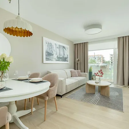 Polanki Aqua Stylowy Apartament Z Basenem By Noclegi Renters Kołobrzeg