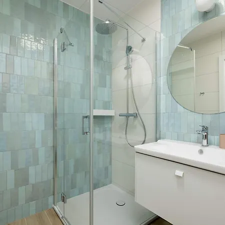 Apartment Polanki Aqua Stylowy 300 M Od Plazy By Renters Kolobrzeg