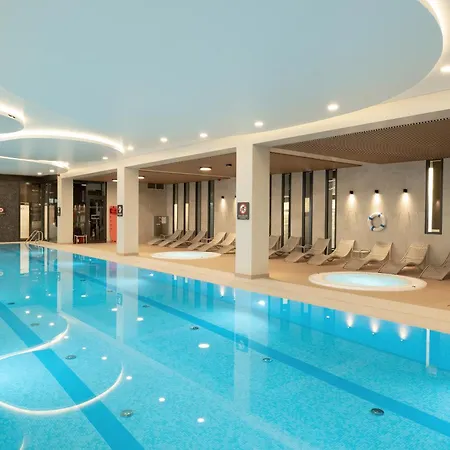 Polanki Aqua Stylowy Z Basenem By Renters Daire *